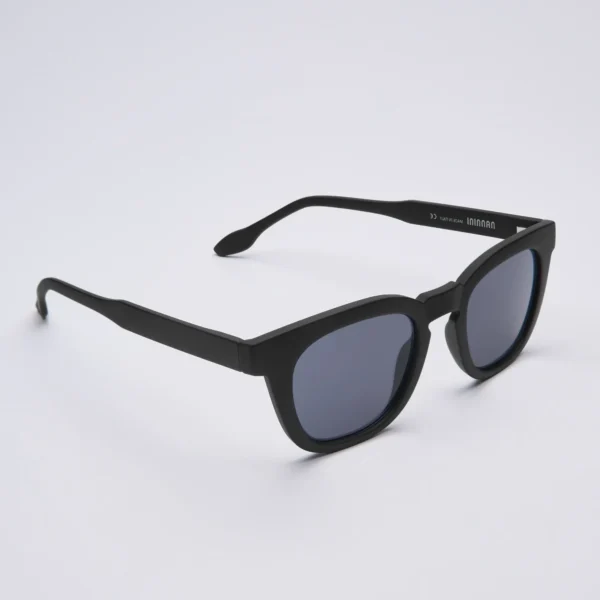 Fashionable Sunglasses Black 121 SR Fresh